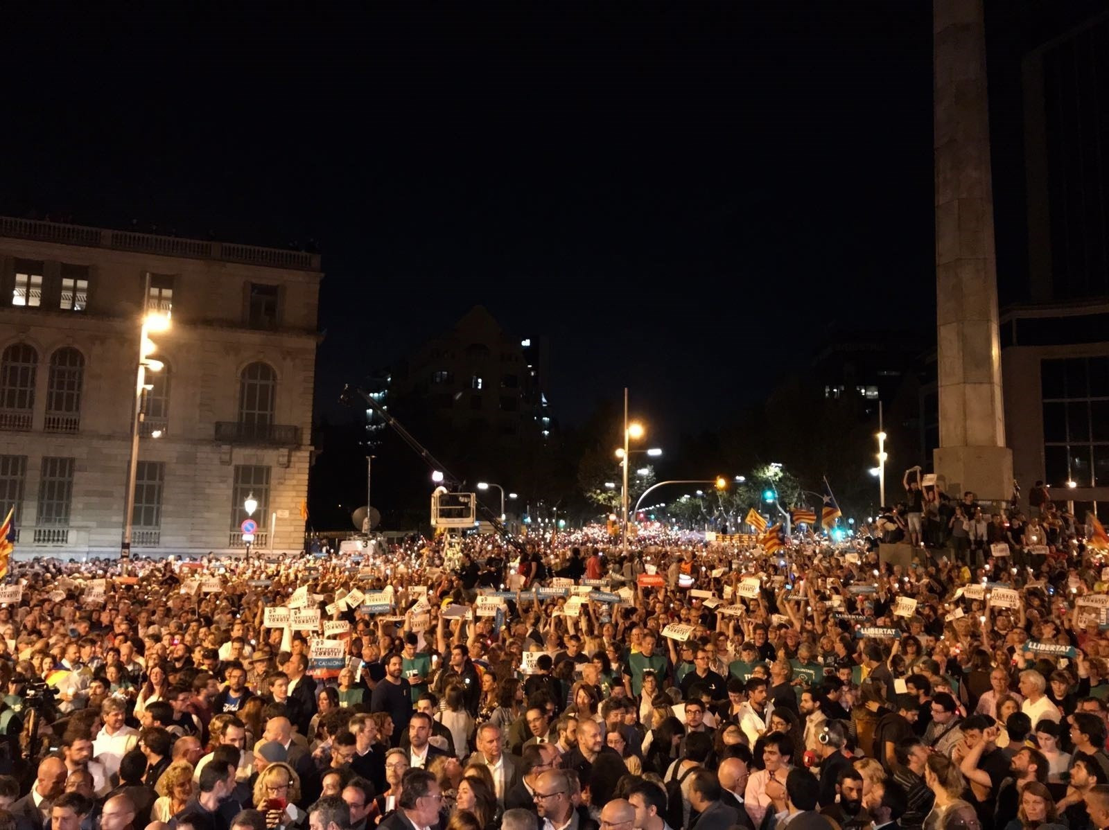 Manifestacion libertad Cuixart y Sanchez