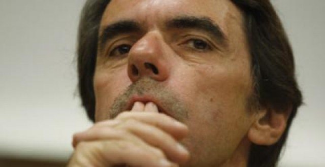 Aznar renuncia 1