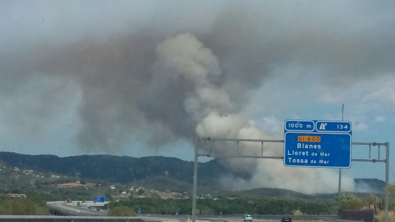 Los desalojados por el incendio de Blanes ya pueden regresar a sus casas