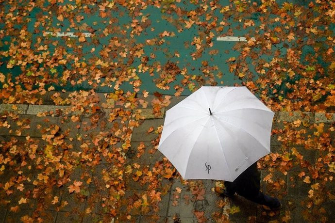 Previsi N Del Tiempo En Catalunya Las Tormentas Hacen Activar Las