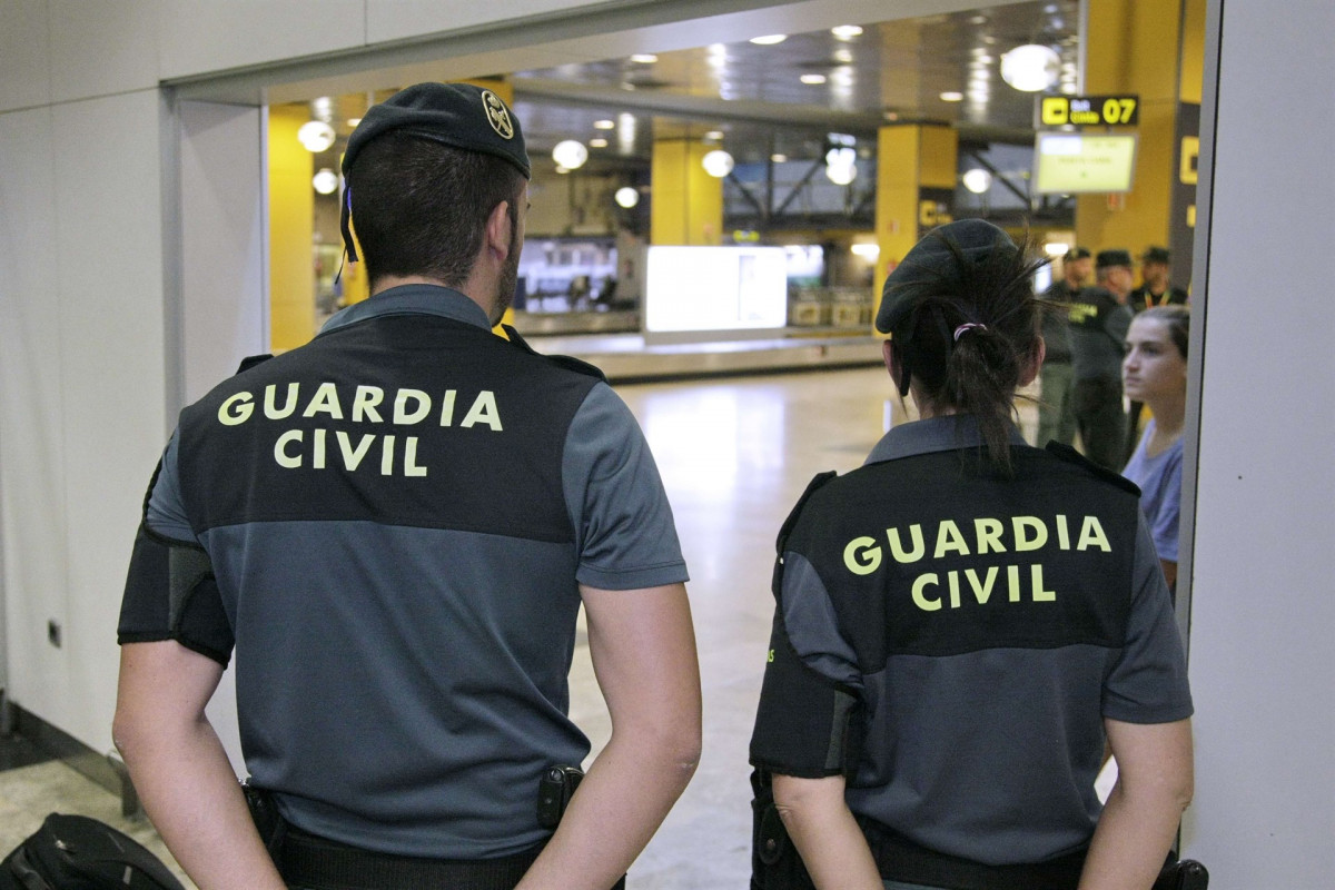 Guardia civil aeroport