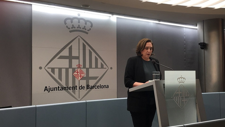 Ada Colau en el Ayuntamiento de Barcelona