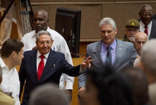 Díaz canel cuba raúl castro