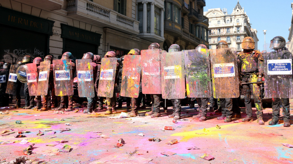 Mossos colors via laietana 290818