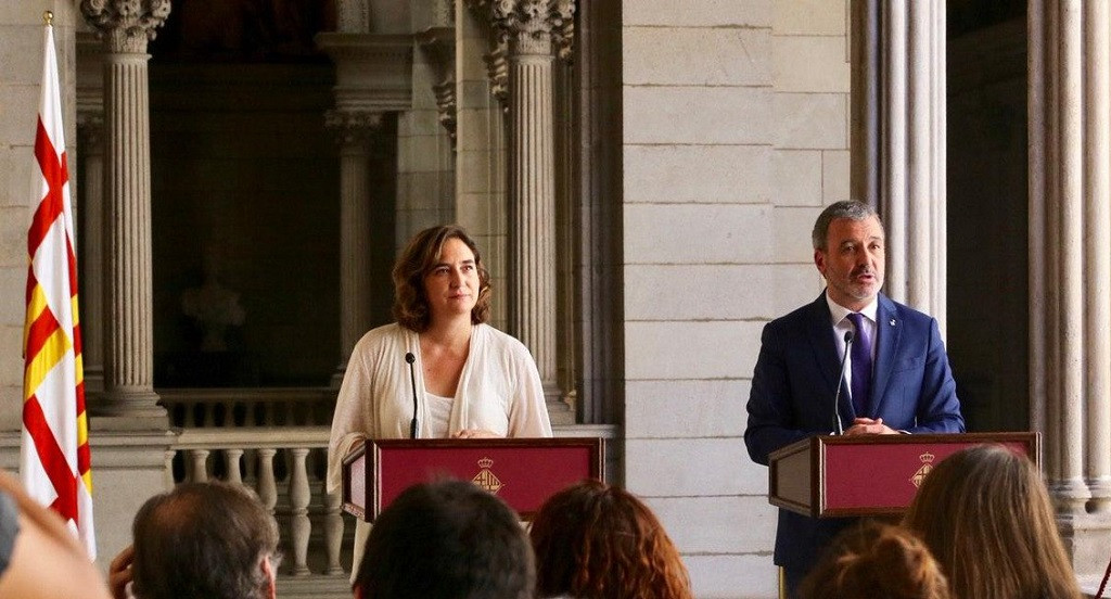 Ada Colau y Jaume Collboni se reparten el poder en Barcelona