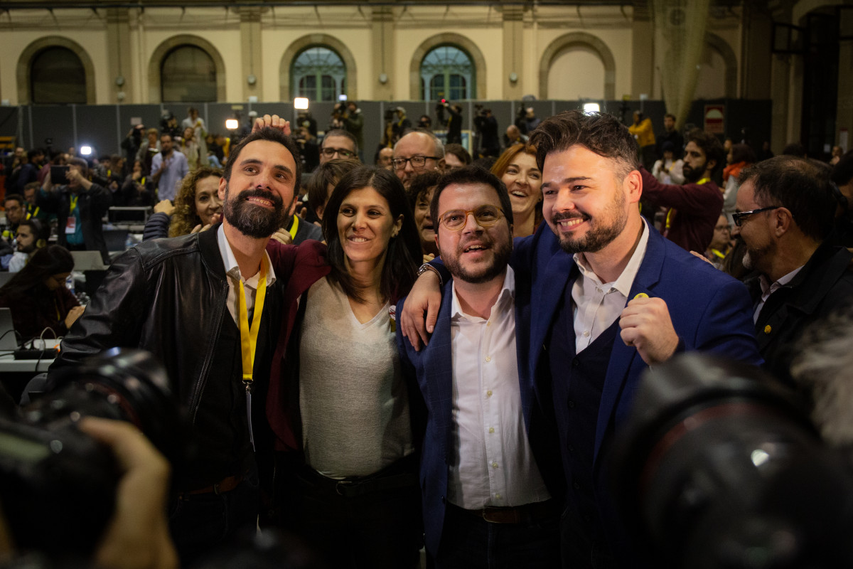 Roger Torrent, Marta Vilalta, Pere Aaragonès y Gabriel Rufián (ERC)