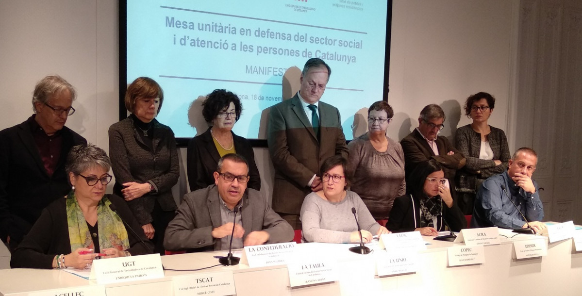 Mesa unitaria en defensa del sector social