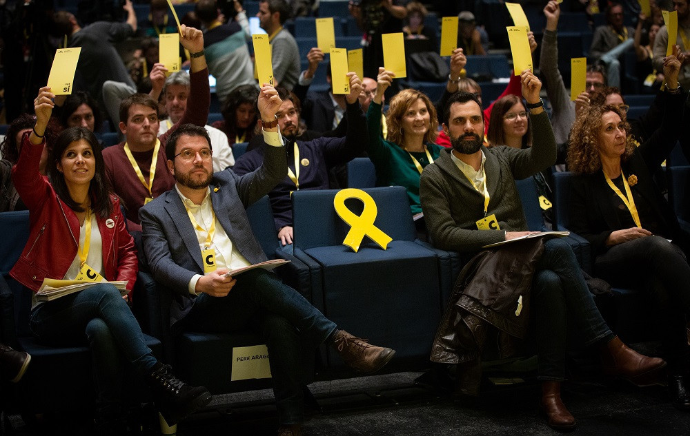 Marta Villata, Pere Aragonès, Roger Torrent y Ester Capella en el congreso nacional de ERC el 21 de diciembre ed 2019