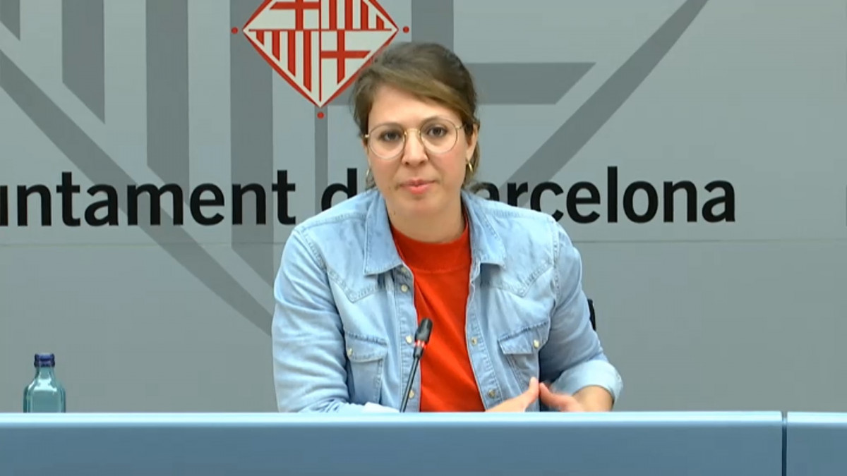 La teniente de alcaldía de Ecología, Urbanismo, Infraestructuras y Movilidad de Barcelona, Janet Sanz, en rueda de prensa telemática sobre el coronavirus