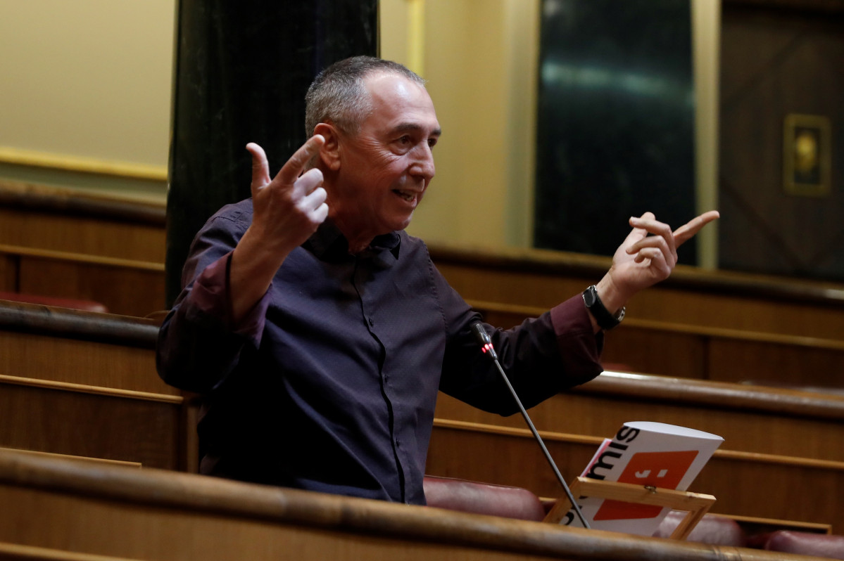 El diputado de Más País-Compromis, Joan Baldoví, interviene en el pleno del Congreso este miércoles donde se autorizará otra prórroga del estado de alarma solicitada por el Gobierno. En Madrid, (España), a 6 de mayo de 2020.