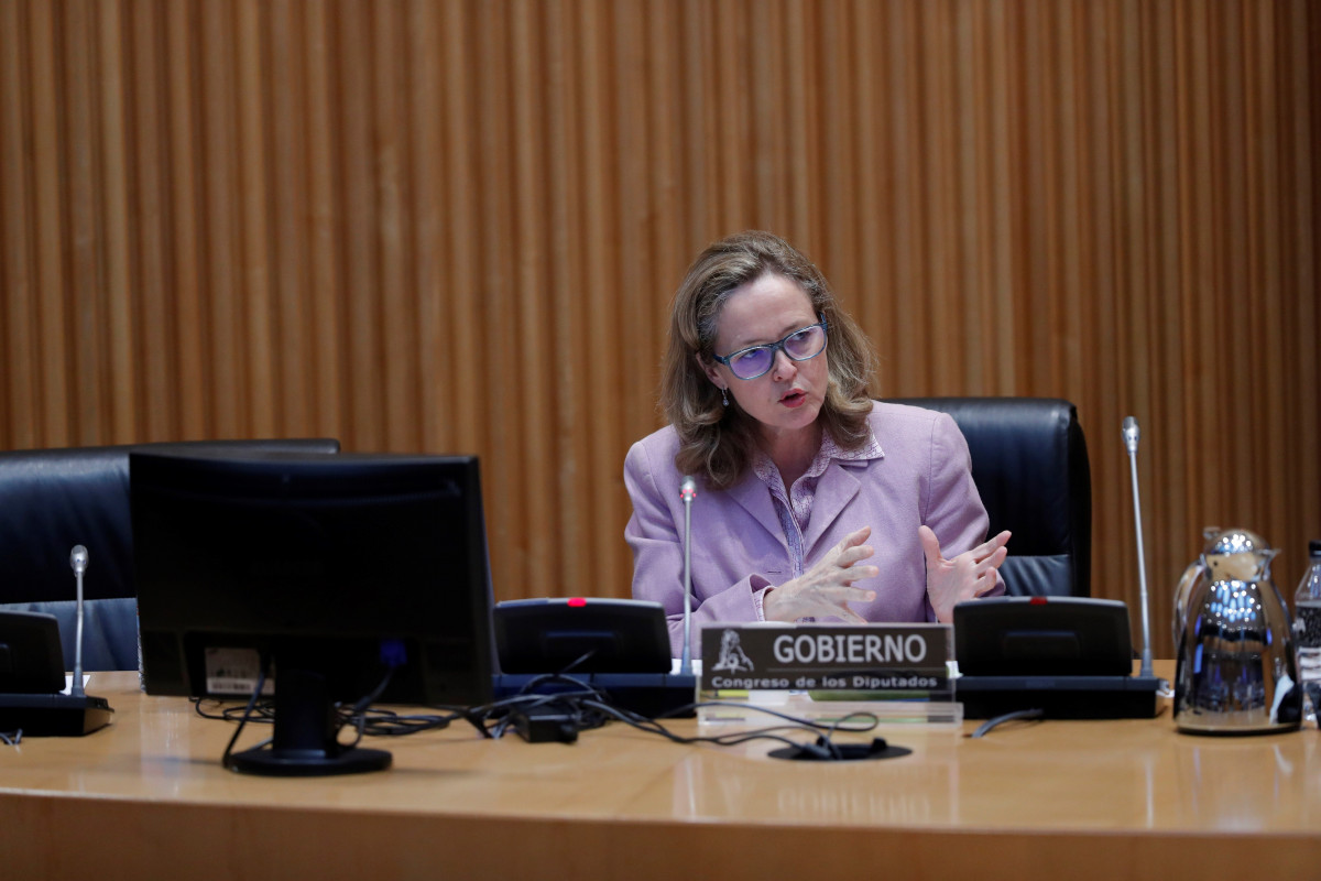 La vicepresidenta tercera y ministra de Asuntos Económicos, Nadia Calviño, en una intervención en el Congreso