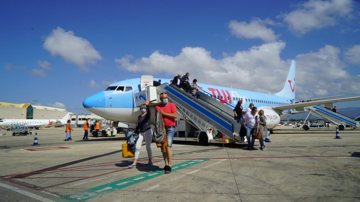 Llegada de los primeros turistas alemanes a Baleares con el arraque del plan piloto