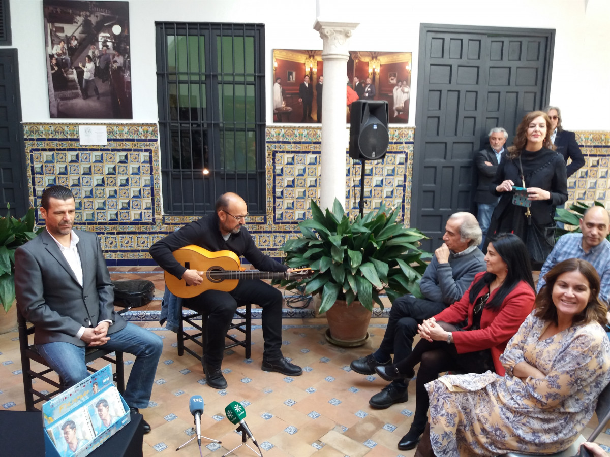 El cantaor Juan Meneses presenta su espectáculo ‘Anhelos, Quebrantos Y Otros Cantes’ en el Instituto Andaluz del Flamenco, en una imagen de archivo