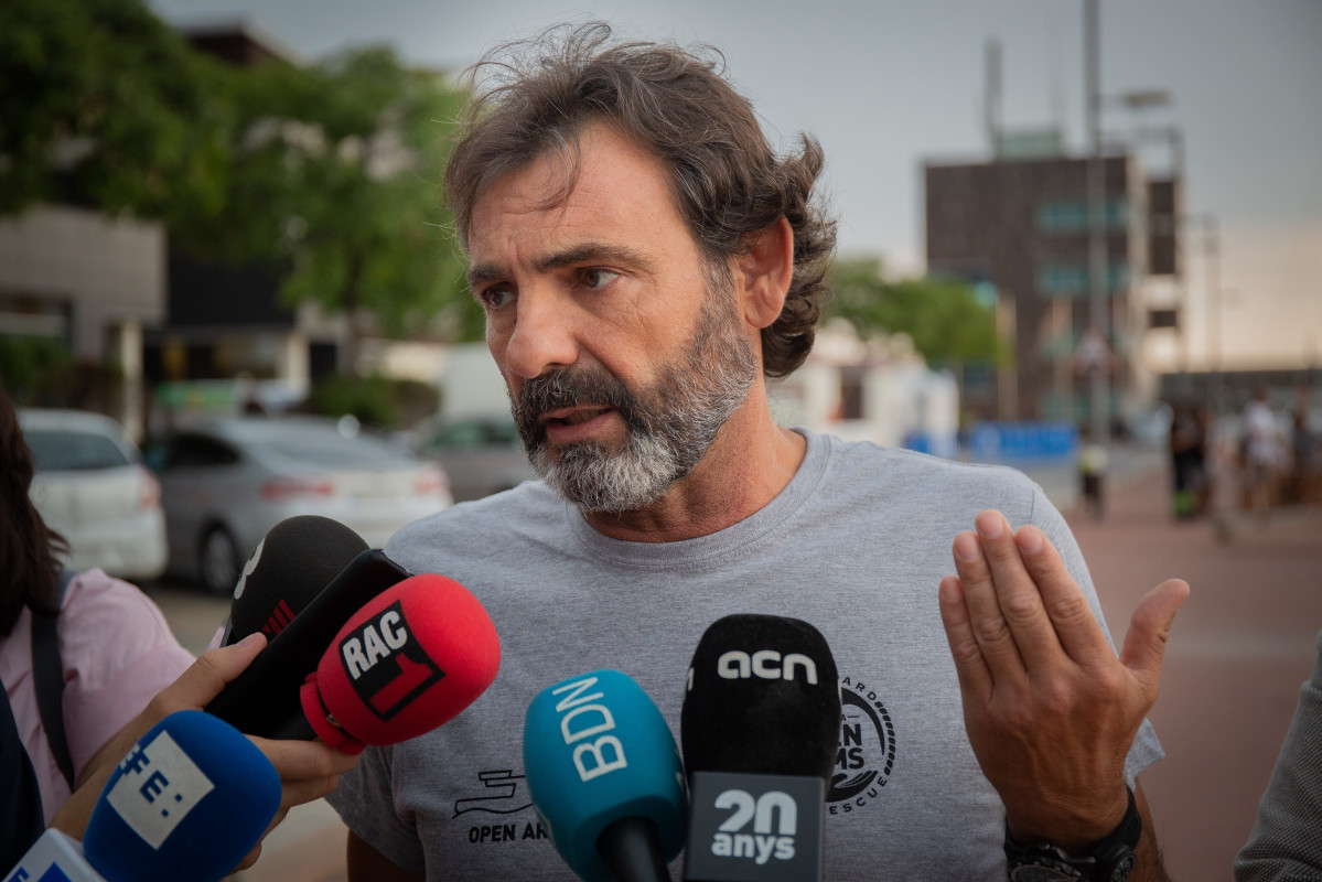 EuropaPress 2316681 oscar camps roger torrent reunen bordo astral puerto badalona