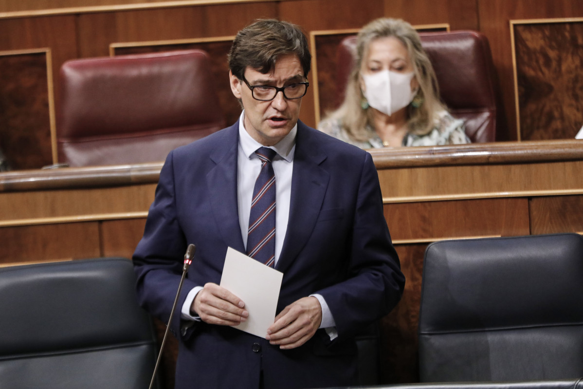 El ministro de Sanidad, Salvador Illa, interviene en la penúltima sesión plenaria en el Congreso de los Diputados antes del paréntesis estival, en Madrid (España), a 22 de julio de 2020. El pleno,