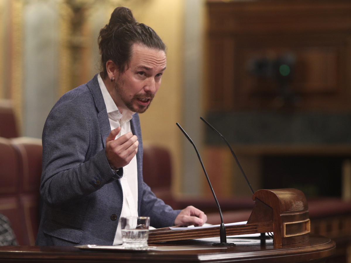 El vicepresidente segundo del Gobierno, Pablo Iglesias, interviene durante la segunda sesión del pleno