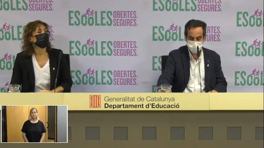 La secretària d'Educació Núria Conca i el de Salut Marc Ramentol, en roda de premsa