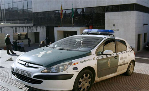 Coche guardia civil