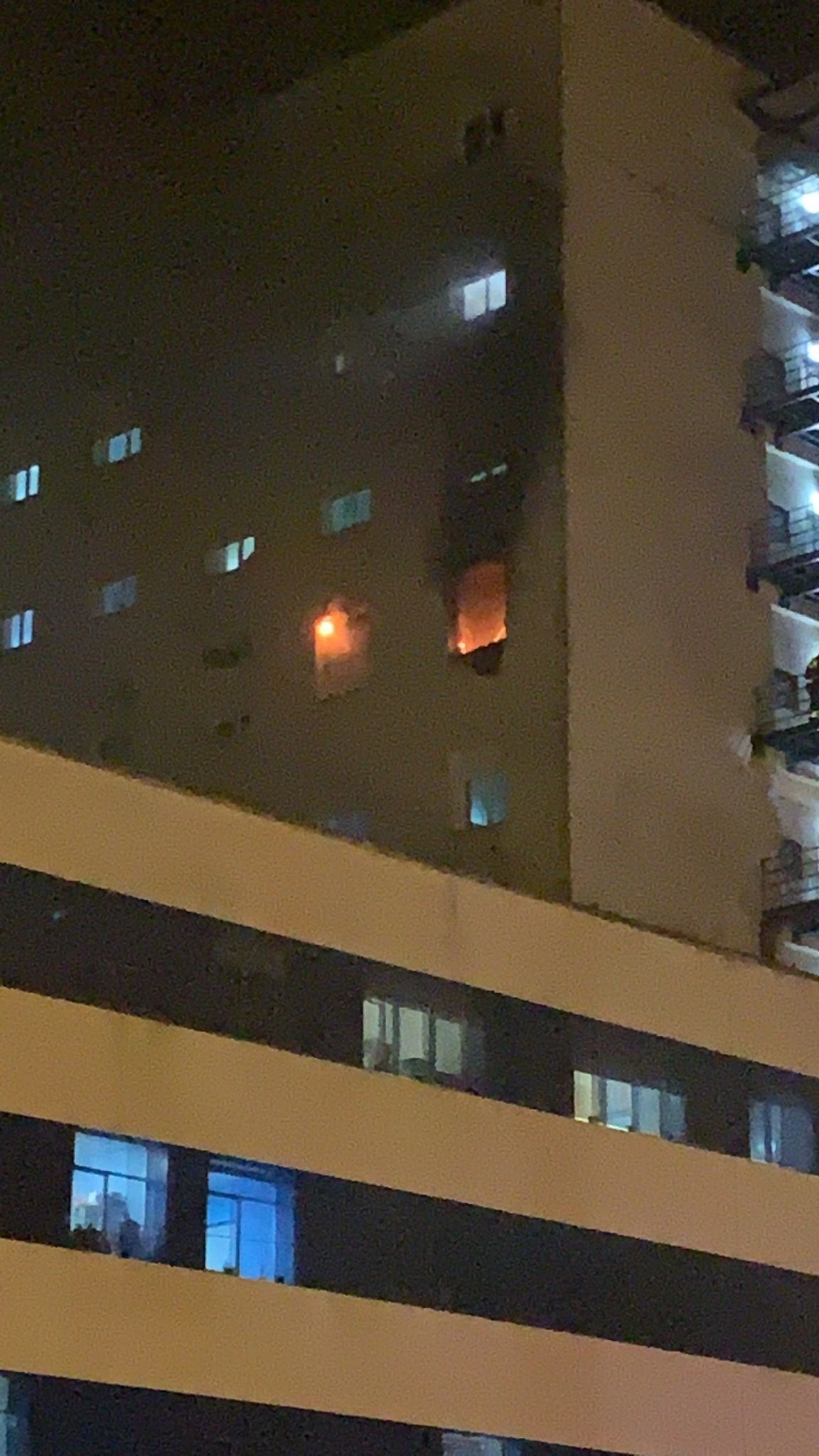 EuropaPress 3557107 incendio planta sexta hospital puerta mar