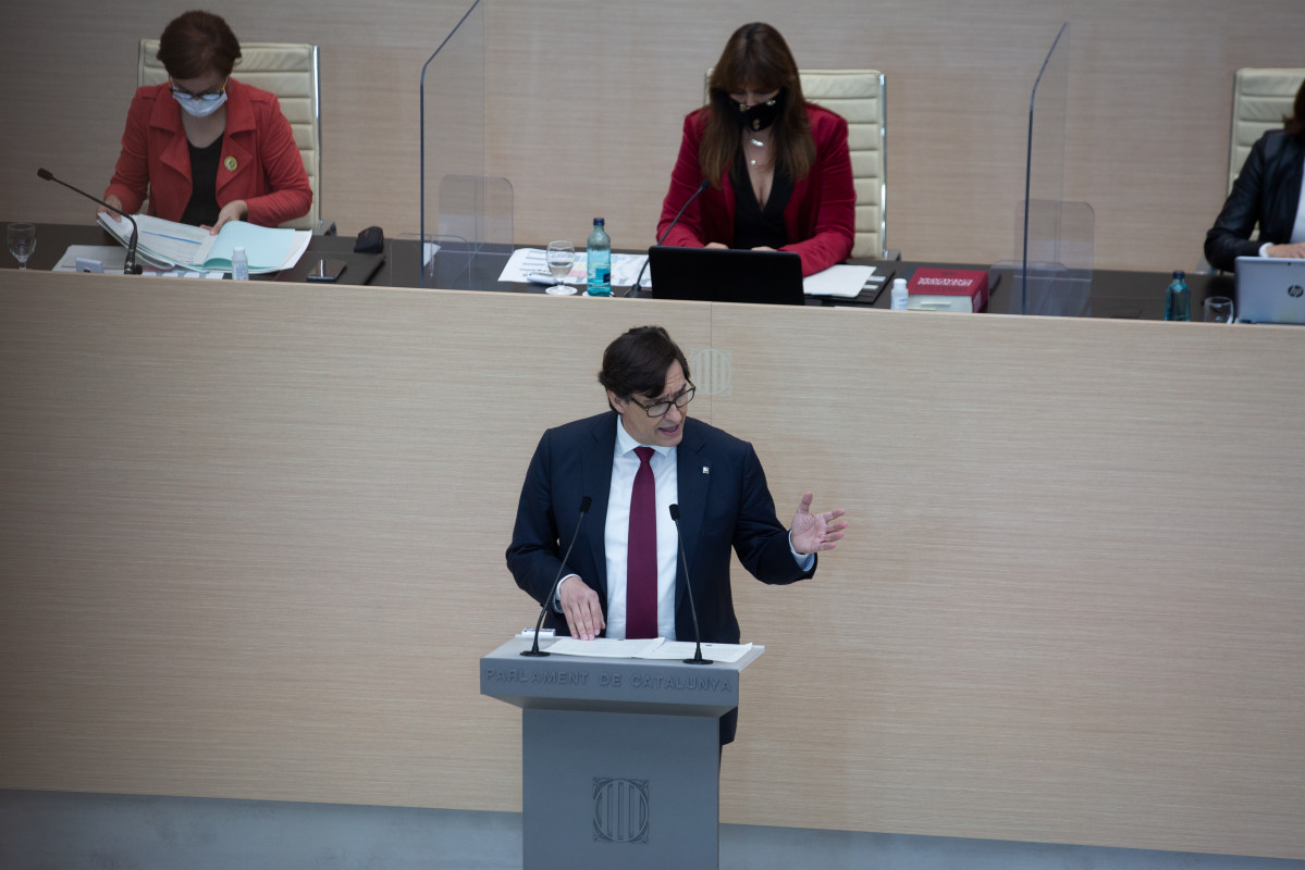 El presidente del PSC en el Parlament, Salvador Illa, en la segunda vuelta del pleno de investidura que se celebra este martes 30 de marzo de 2021 en el Parlament de Catalunya, Barcelona.