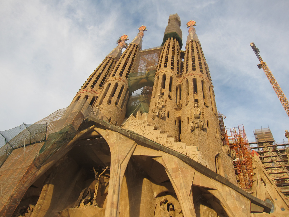 Archivo - Fachada de la Gloria de la Sagrada Familia de Barcelona