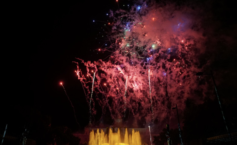 Cuándo y dónde disfrutar del Piromusical de la Mercè, este martes 24