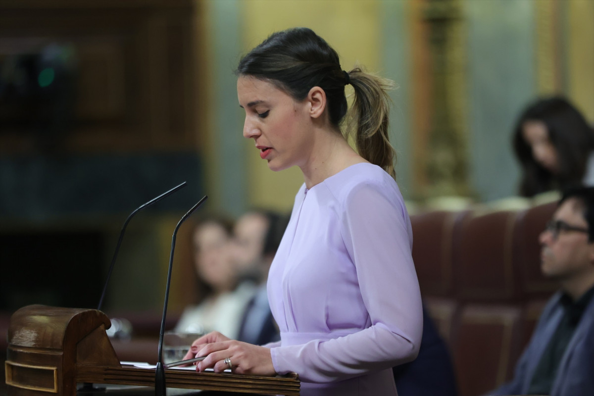 EuropaPress 5132577 ministra igualdad irene montero interviene sesion plenaria congreso