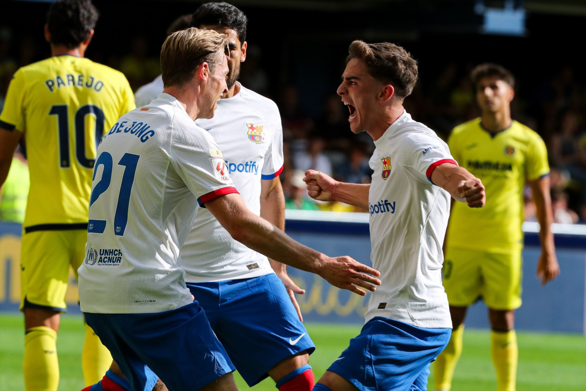 EuropaPress 5401514 frenkie jong of barcelona celebrates goal with teammates during the spanish