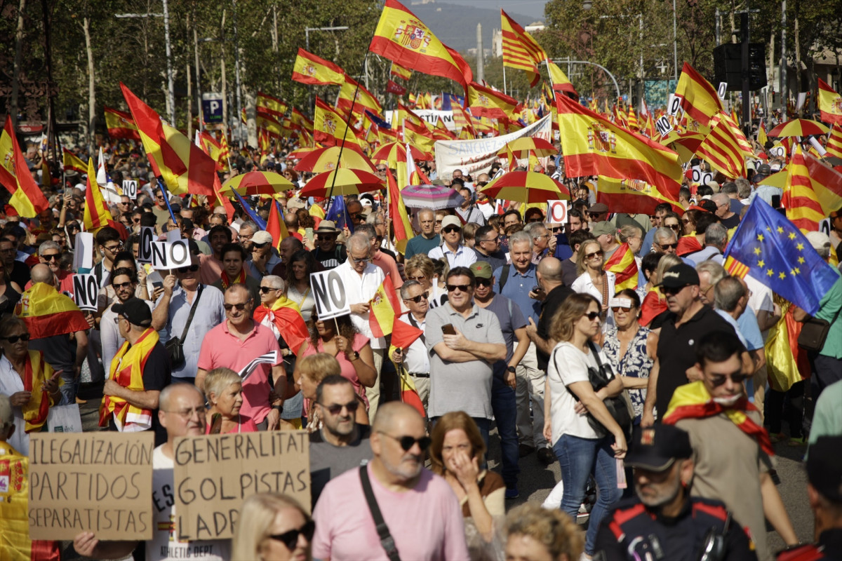 EuropaPress 5492227 cientos personas protestan manifestacion scc contra amnistia octubre 2023