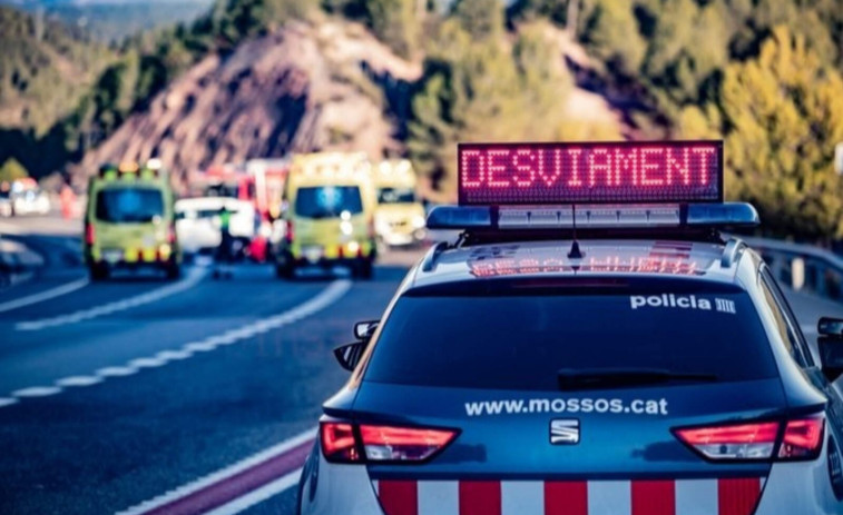 Muere una motorista tras chocar con un coche en la C-31 en Siurana