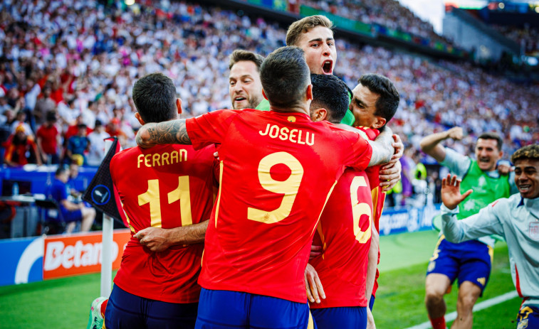 Mikel Merino clasifica a España a las semifinales con un gol en el 119' contra Alemania (2-1)