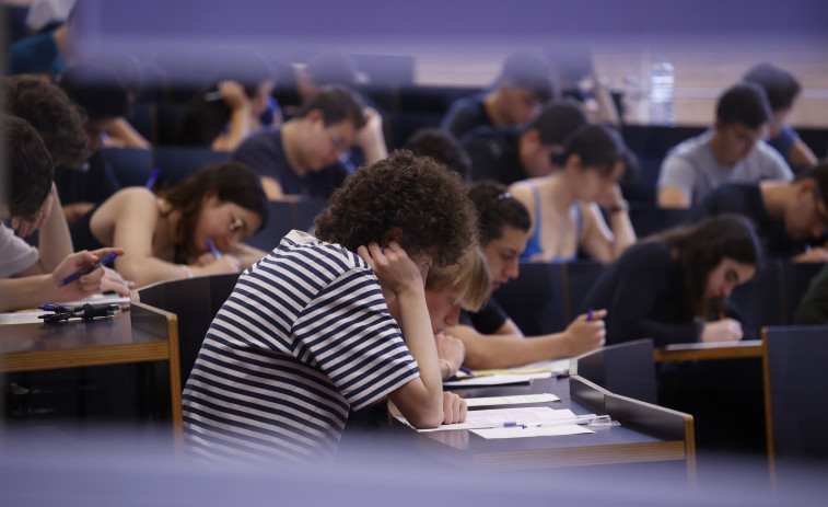 ¿Cuál es la carrera universitaria con una nota de corte más alta en Catalunya?