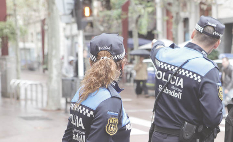 La alcaldesa de Sabadell anuncia la desokupación de un local municipal