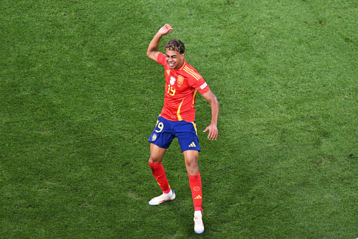 EuropaPress 6083670 09 july 2024 bavaria munich spains lamine yamal celebrates his goal during