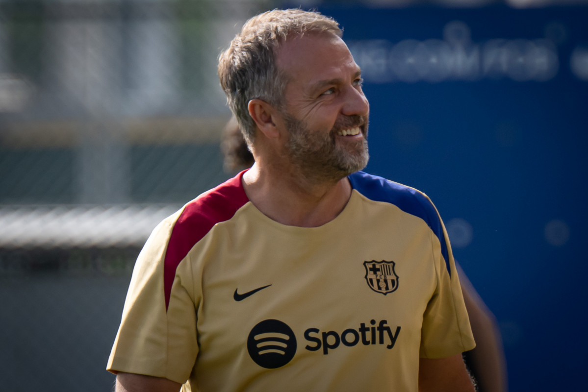 EuropaPress 6097332 19 july 2024 spain barcelona fc barcelona head coach hans flick gestures