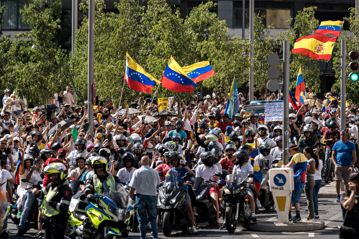 Manifestantes venezolanos en madrid