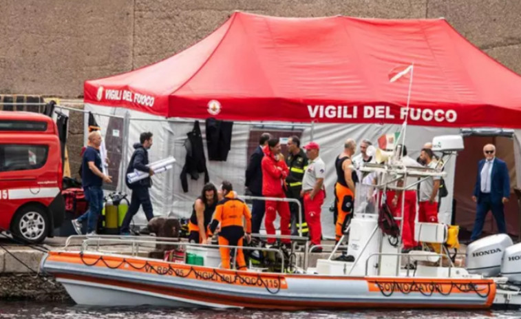 Encuentran los cadáveres de 5 de los 6 desaparecidos en el naufragio de un yate en Sicilia