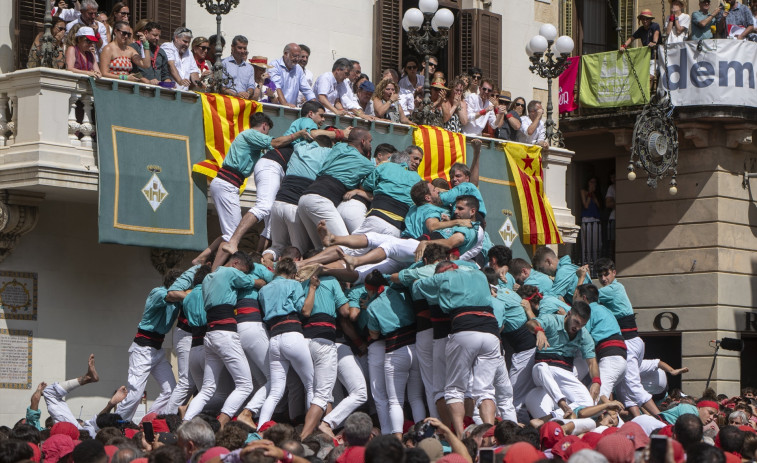 La castellera herida tras sufrir una caída en Vilafranca del Penedès ha sido operada y está estable