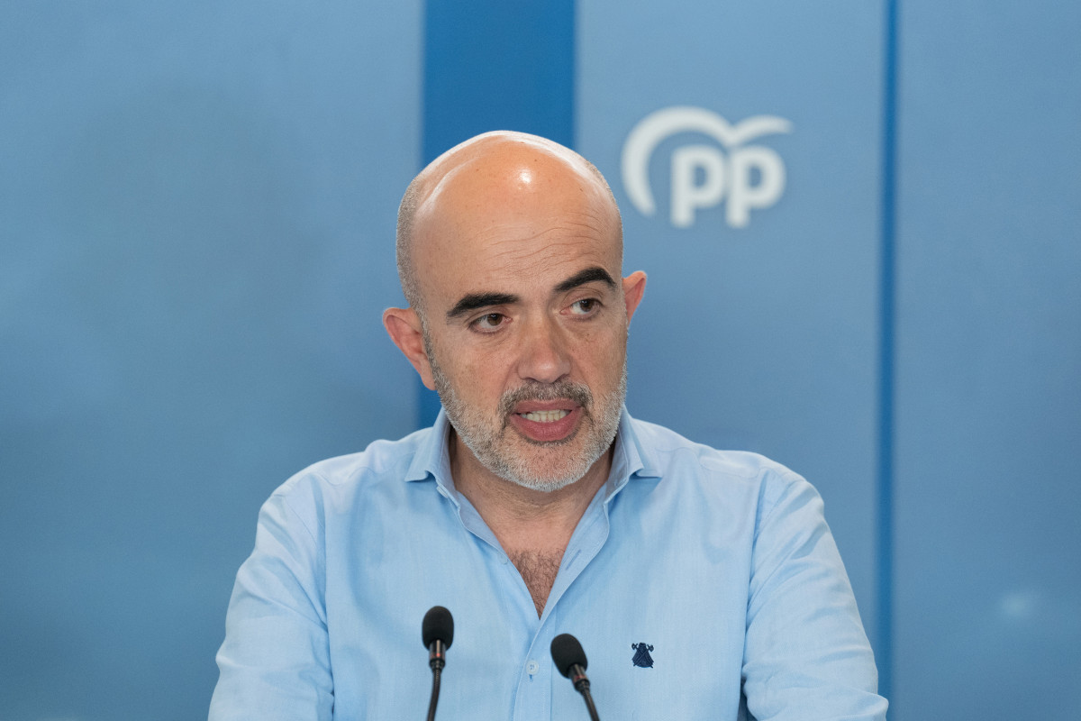 Archivo - El líder del PP en el Ayuntamiento de Barcelona, Daniel Sirera