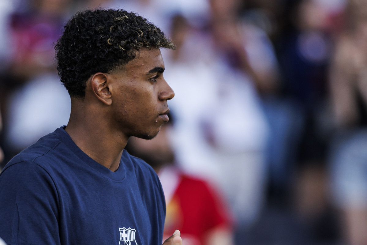 EuropaPress 6184074 lamine yamal of fc barcelona looks on during the spanish league liga ea