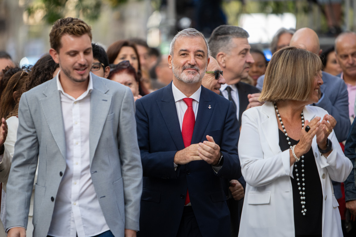 EuropaPress 6203037 alcalde barcelona jaume collboni exalcaldesa lhospitalet llobregat nuria