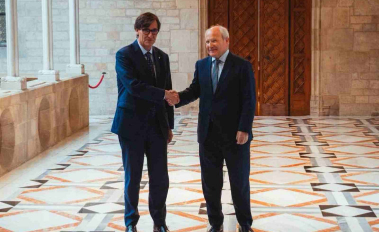 Illa recibe al expresident Montilla en el Palau de la Generalitat