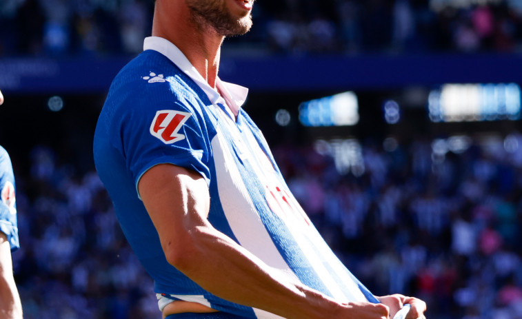 Un 'hat-trick' de Javi Puado relanza al Espanyol a los puestos más altos en LaLiga (3-2)