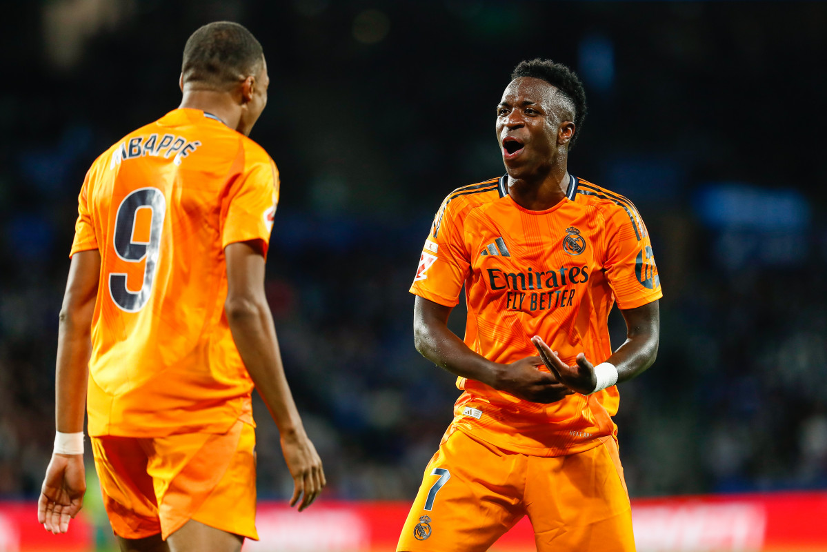 EuropaPress 6212309 kylian mbappe and vinicius junior of real madrid celebrates goal during the