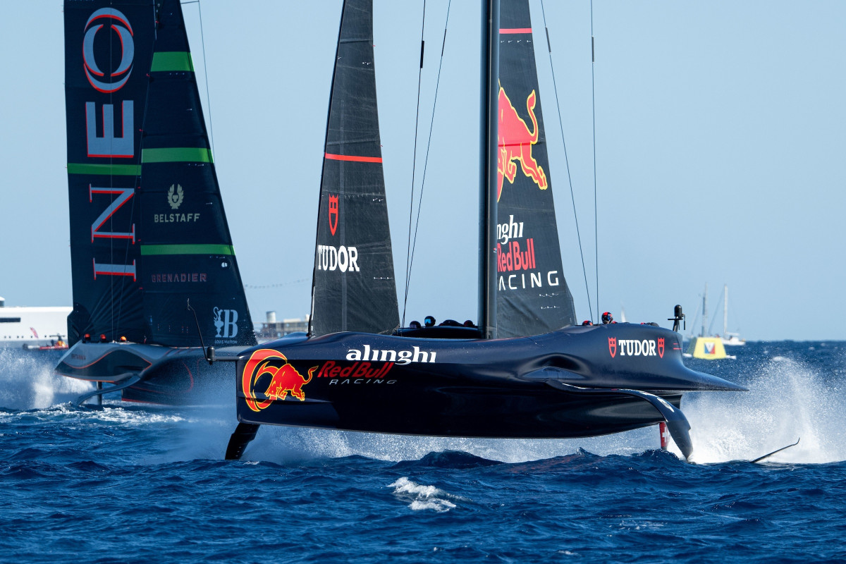 EuropaPress 6215767 september 15 2024 louis vuitton cup semi finals race day alinghi red bull