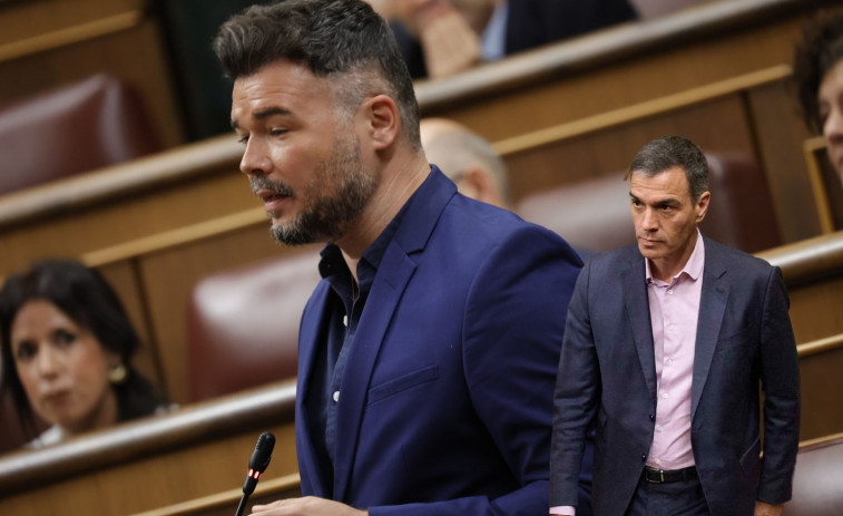 Rufián alerta a Sánchez de un bloque formado por Junts, PP y Vox