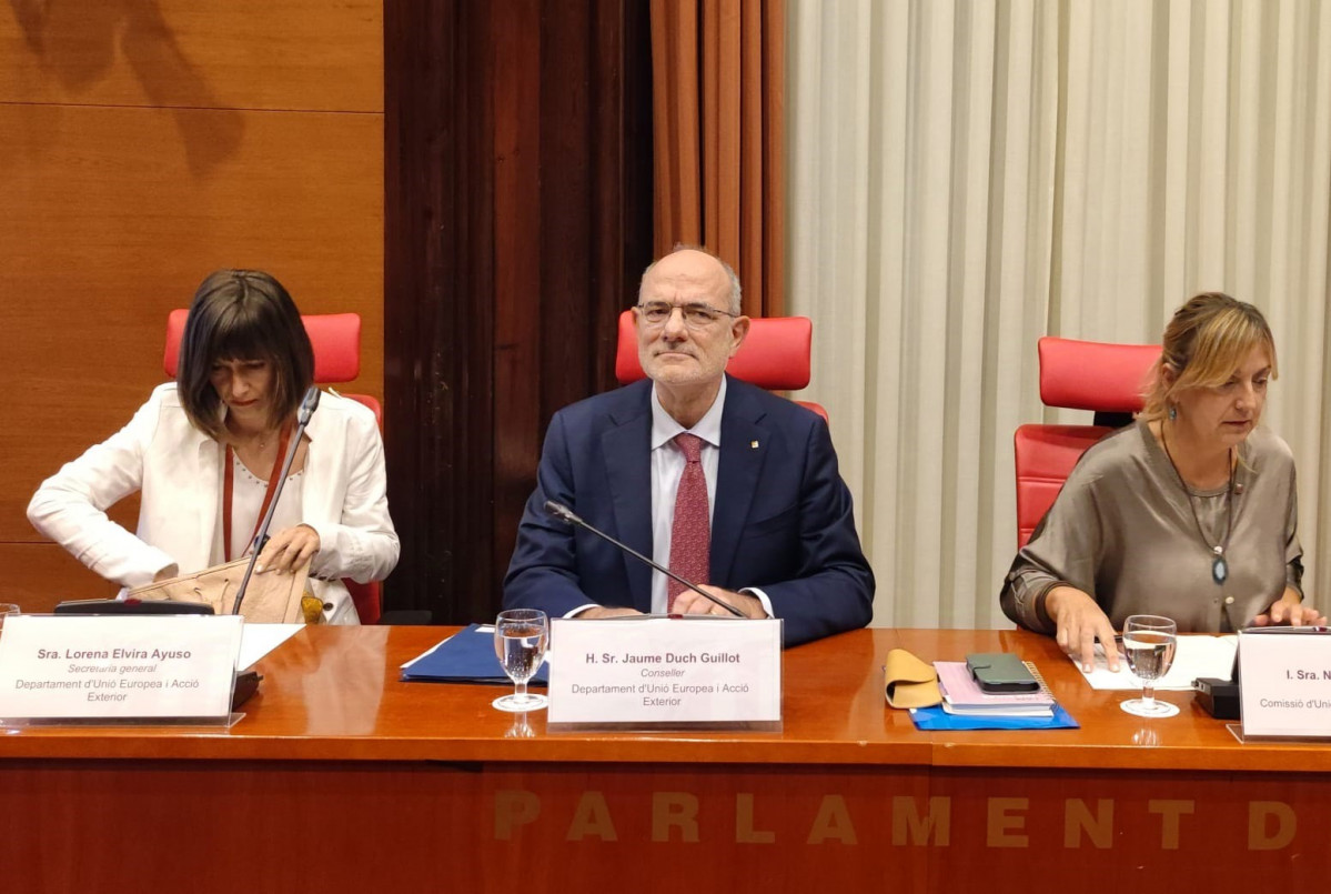 El conseller de Unión Europea y Acción Exterior de la Generalitat, Jaume Duch, en comisión en el Parlament