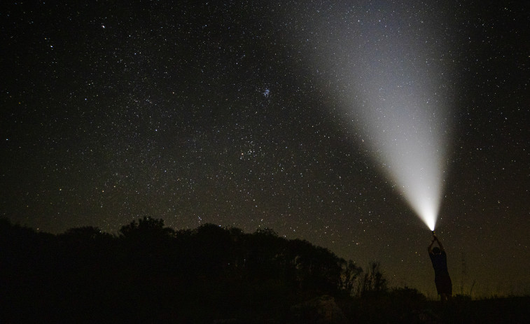 Se acerca el 'Cometa del siglo': ¿Cuándo y dónde verlo desde España?