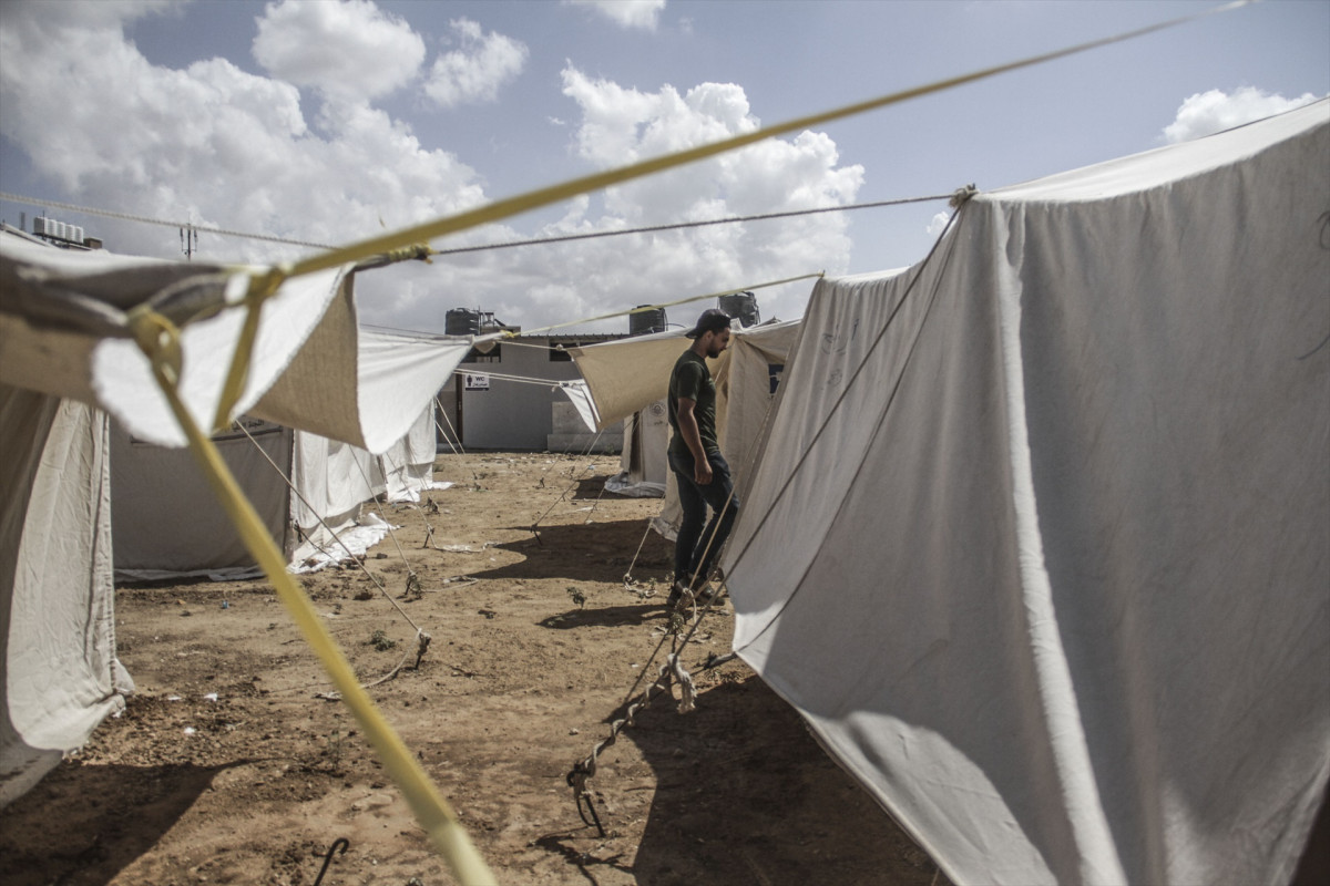 EuropaPress 6234518 palestinos desplazados campamento afectado inundaciones campamento