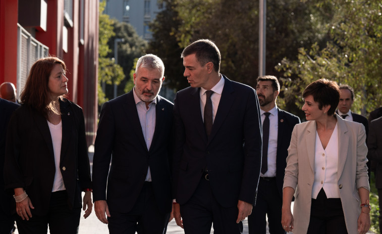 VÍDEO: Pedro Sánchez visita viviendas de protección oficial en La Marina del Prat Vermell